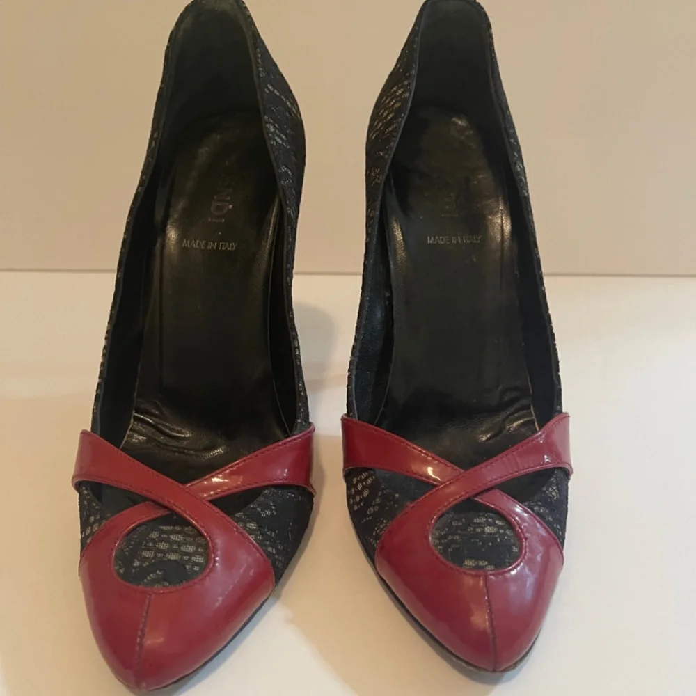 Fendi vintage heels Sz 5 - Picture 2 of 5